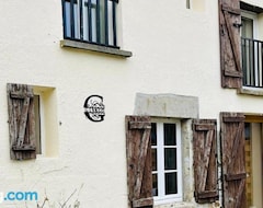 Toàn bộ căn nhà/căn hộ Le Ginkgo (Caulnes, Pháp)