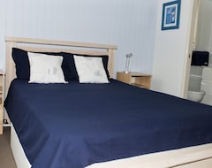 Otel Berraras Four Bedroom Getaway (Sussex Inlet, Avustralya)