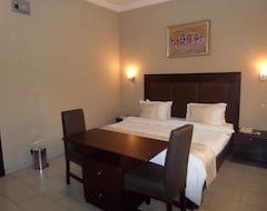 Khách sạn Triedent Suite (Lagos, Nigeria)
