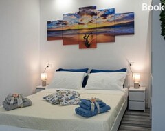 Bed & Breakfast Barracudasuite (Isquia, Italia)