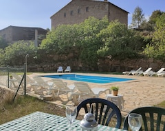 Tüm Ev/Apart Daire Large Rural House With Outdoor Pool 1 Hour From Barcelona. (Cardona, İspanya)