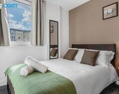 Casa/apartamento entero Oriental Suite 2 Bed 2 Bath Netflix And Free Parking (Birmingham, Reino Unido)