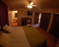 Tüm Ev/Apart Daire Bryce Canyon, Spring Special $175 Per Night, On 3 Private Acre (Cannonville, ABD)