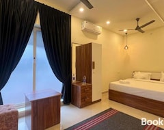 Khách sạn Cloud Beach Residency (Alappuzha, Ấn Độ)