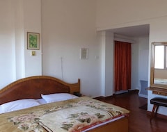 Hotel White (Shimla, India)