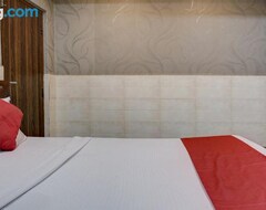 Khách sạn Oyo Flagship Hotel Sapna Residency (Mumbai, Ấn Độ)