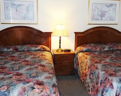Khách sạn Scottish Inn & Suites Falls Way (Thác Niagara, Canada)