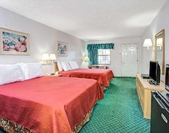 Hotel Travelodge By Wyndham Suites St Augustine (St. Augustine, USA)