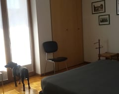 Toàn bộ căn nhà/căn hộ Seasonal Rentals 5 Beds + Cradle Comfortable Holiday Home With Dolomites View (Fai della Paganella, Ý)