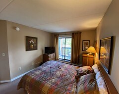Hele huset/lejligheden This Amazing Newly Renovated One Bedroom Condo Is Ski In And Ski Out And Has Great Views. (Killington, USA)