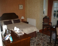 Hotel Rosedene Guest House (Pembroke, United Kingdom)