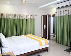 Hotel CHIRAGDEEP BANQUET HALL AND LODGING (Jalpaiguri, Indija)