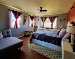 Hele huset/lejligheden Beautiful, Tranquil And Safe Home In The Heart Of Valle De Guadalupe (Valle de Guadalupe, Mexico)