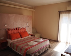 Khách sạn Bed And Breakfast New Morning Holiday (Romagnano al Monte, Ý)