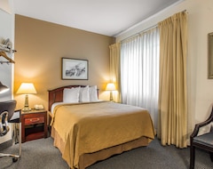 Hotel Quality Inn & Suites Oceanview (Capistrano Beach, USA)