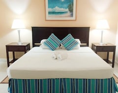 Hotelli Regent Apartments (Sunset Crest, Barbados)