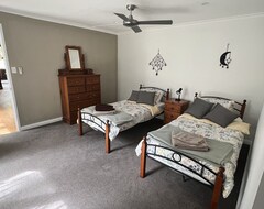 Toàn bộ căn nhà/căn hộ Cottage In Country Setting (Sandgate, Úc)
