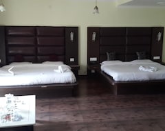 HOTEL NAQASH RESIDENCY (Srinagar, India)