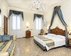 Хотел Hotel Torino Venice (Венеция, Италия)