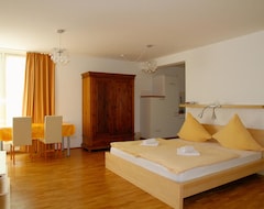 Hotelli Avalon Bed & Breakfast Themen/- Nichtraucherhotel (Hannover, Saksa)