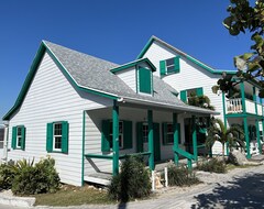 Casa/apartamento entero On The Beachpristine White Sand Beach & Coral Reefs Offshore (Treasure Cay, Bahamas)