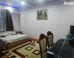 Hotel Zarafshon (Panjakent, Tayikistán)