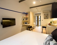 Hotel Coliwoo Keppel (co-living) (Singapore, Singapore)