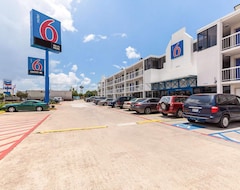 Khách sạn Motel 6 Houston, TX - Medical Center/NRG Stadium (Houston, Hoa Kỳ)