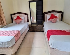 Hotel OYO 93280 Villa Efita (Puncak, Indonezija)