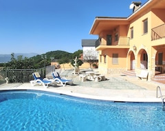 Hele huset/lejligheden Villa med spansk indretning og privat pool med vandrutschebane på Blanes (Blanes, Spanien)