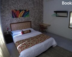D' BUNGA HOTEL BUKIT BUNGA Bilik Standard Queen (Tanah Merah, Malezija)