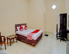 Hotel Oyo Life 91984 Taufik Kost Syariah (Prabumulih, Indonesien)