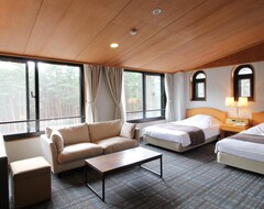 Yatsugatake Hotel Fuuka (Hokuto, Japan)