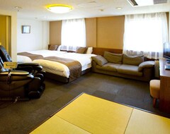Khách sạn Kansai Airport Spa Hotel Garden Palace (Izumisano, Nhật Bản)