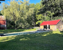 Koko talo/asunto Newly Restored Catskill Farmhouse W/heated Pool (Roscoe, Amerikan Yhdysvallat)