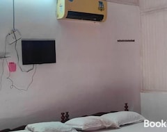 Hotel CHITHRANJALI RESORT & HOME STAY (Athirappally, Indija)