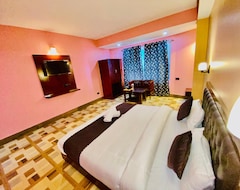 Khách sạn Hotel Ronak By Sardar Ji And Group (Gangtok, Ấn Độ)