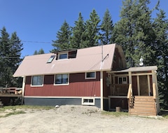 Entire House / Apartment Cozy Farm House Suite With Amazing River Access (Garson, Canada)