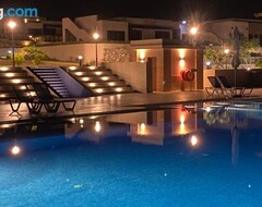 Resort Beach Front 2-bedroom Villa Privat Pool (Muscat, Omán)