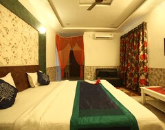 Khách sạn OYO 1397 Rana Villa (Jaisalmer, Ấn Độ)