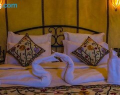 Hotel Mouhou Desert Camp (Merzouga, Maroko)