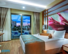 Hotel Famly Deluxe Resort & Spa-ultra All Inclusive (Alanya, Turquía)