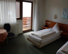 Khách sạn Hotel Kurfurst Garni (Germersheim, Đức)