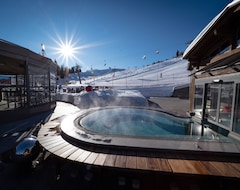 Hotel Wulfenia 4S - Adults Only (Hermagor-Pressegger See, Austria)