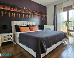 Tüm Ev/Apart Daire Bright Side Apartment (Novi Sad, Sırbistan)