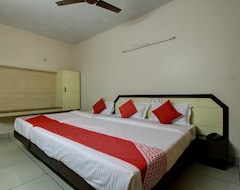 Khách sạn OYO 22454 Hotel Janardana (Udupi, Ấn Độ)