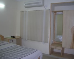 Hotel OYO 5934 Lokaz (Bangalore, Indien)