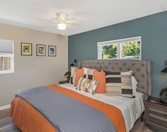 Casa/apartamento entero 3/2 King Bed Gameroom Closebush Gardens Usf&moffit (Tampa, EE. UU.)