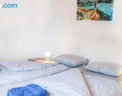 Koko talo/asunto Casa Schalom One Bedroom (Locarno, Sveitsi)