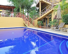 Entire House / Apartment Cozy Casita, Fabulous Pool And 4 Blocks To The Beach (Sayulita, Mexico)